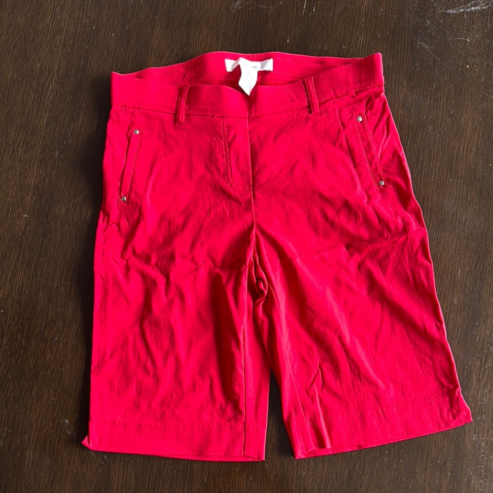 89th & Madison Red Bermuda Shorts Tailored Classic Design